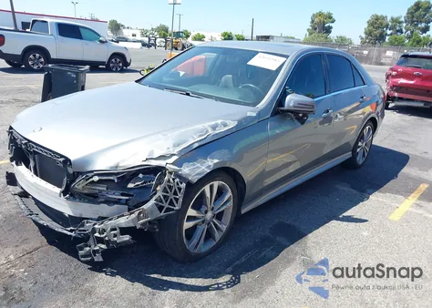 2014 Mercedes-Benz E 350 z USA, uszkodzony, nr VIN WDDHF5KBXEB006497